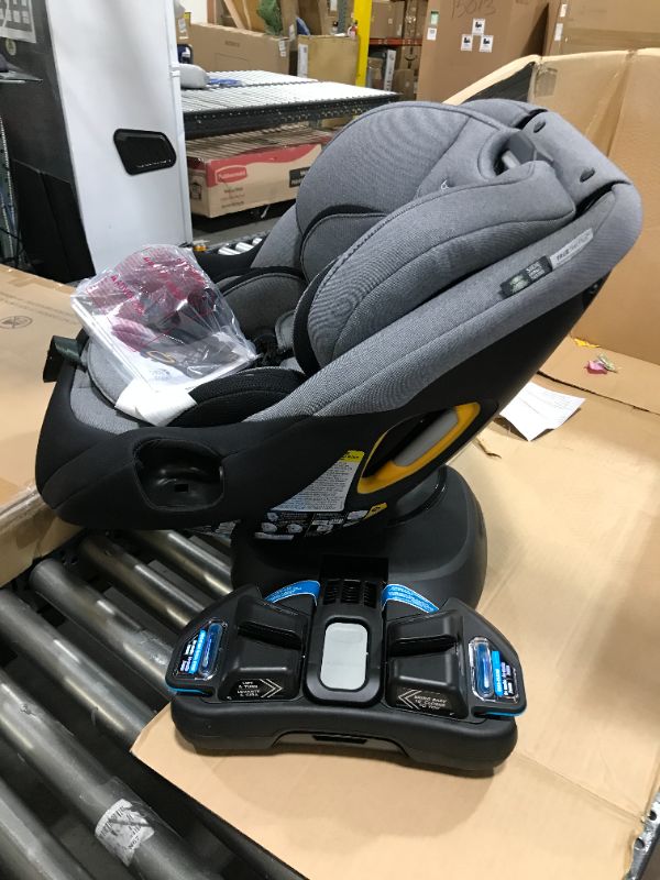 Photo 3 of Baby Jogger City Turn Rotating Convertible Car Seat 