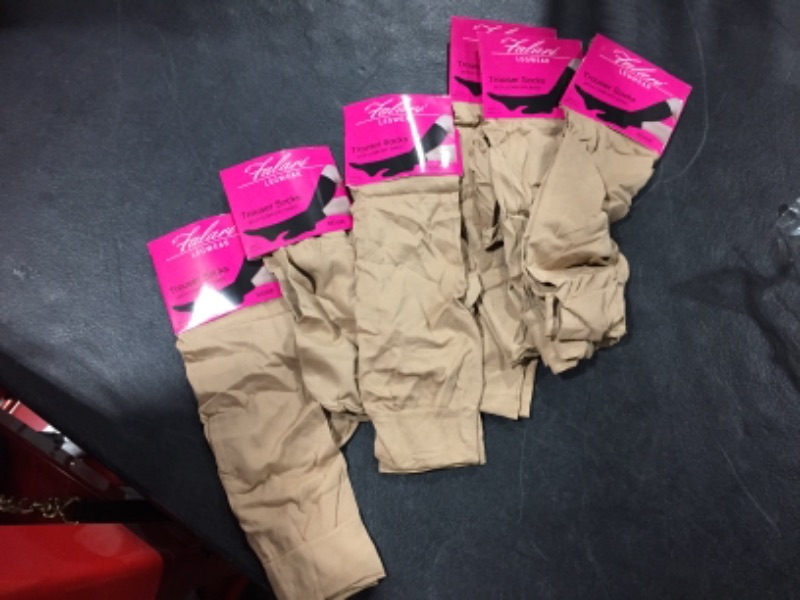 Photo 1 of 6 pack of trouser socks 