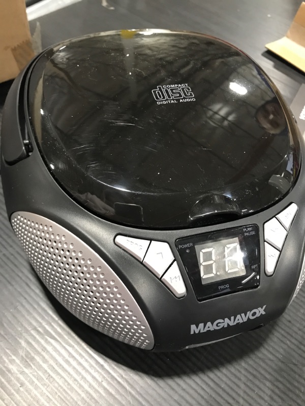 Photo 2 of Magnavox MD6924 CD Boombox with Am & FM Radio