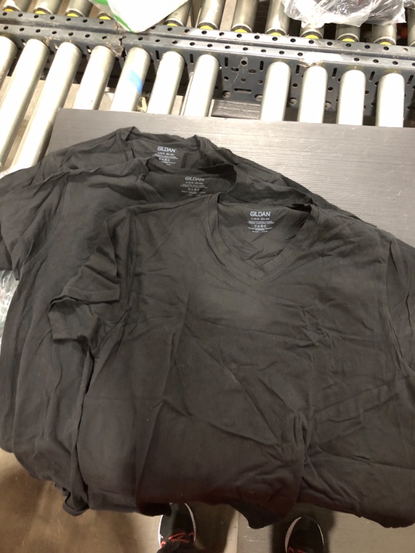 Photo 1 of 3 LARGE GILDAN V NECK BLACK SHIRTS