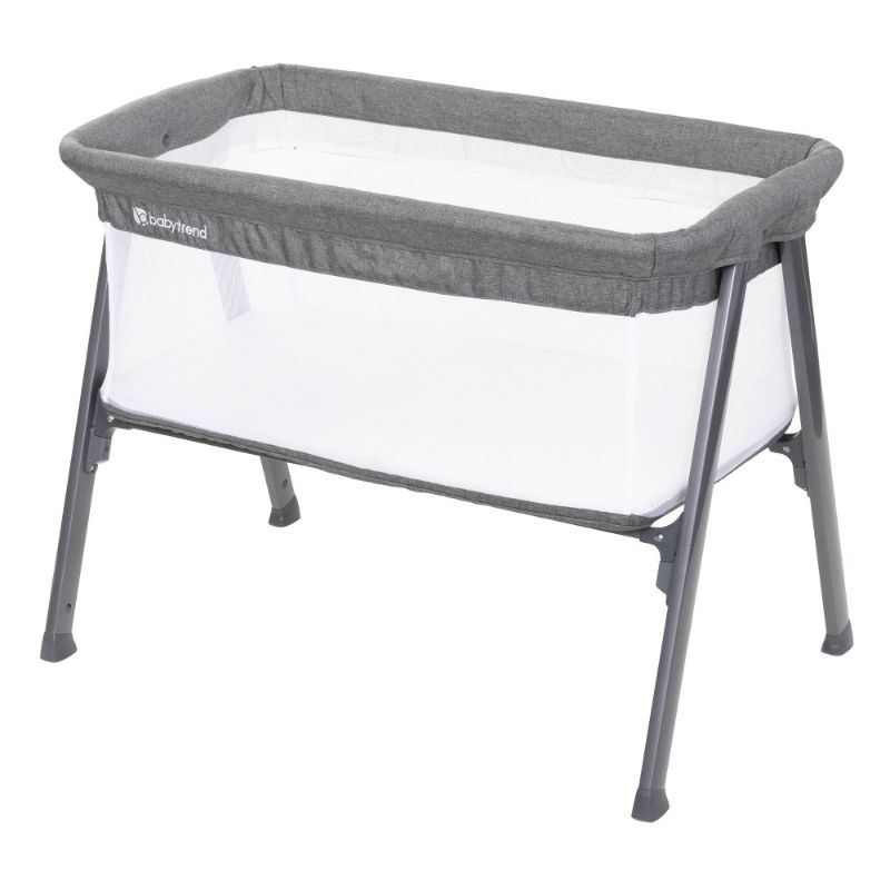 Photo 1 of Baby Trend Lil Snooze Large Bassinet
