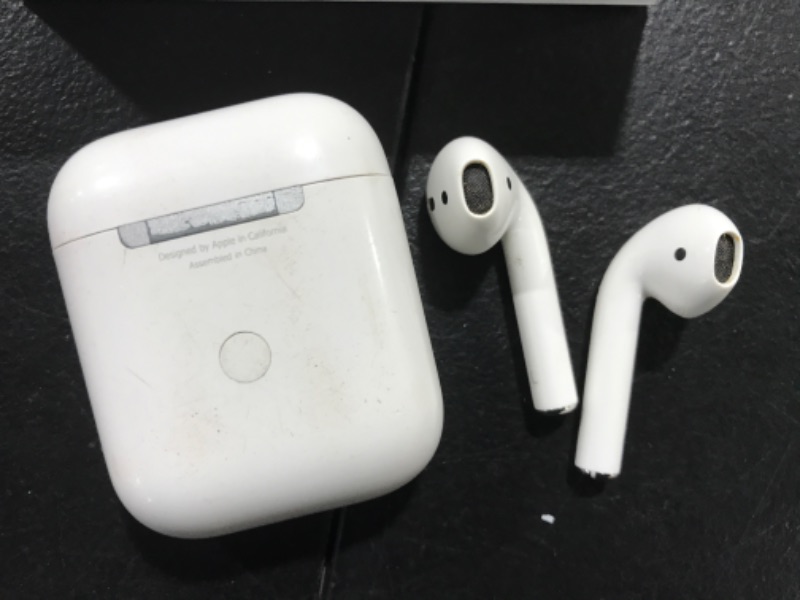 Photo 3 of Apple AirPods with Charging Case (Latest Model)