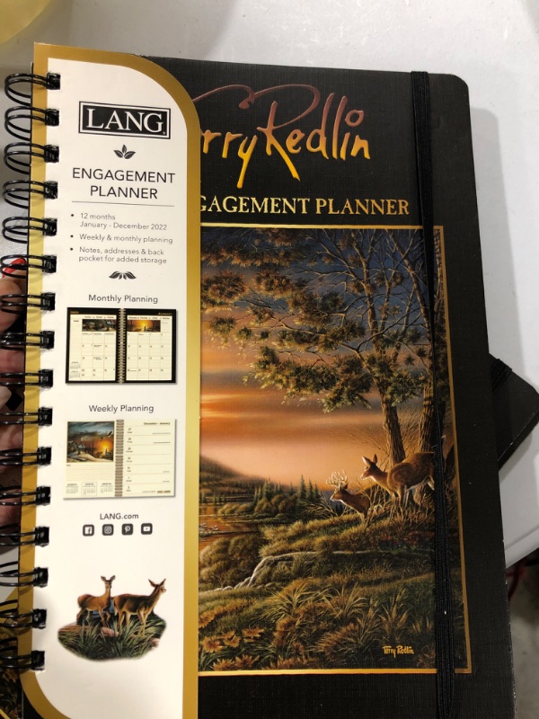 Photo 2 of 2022 Engagement Planner Spiral Terry Redlin - Lang