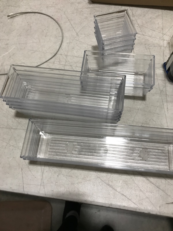 Photo 2 of 14 PCS Clear Plastic Drawer Organizer Tray for Makeup**one has a small crack**
