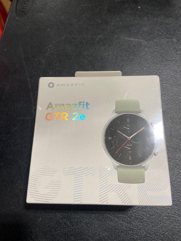 Photo 3 of Amazfit - GTR 2e Smartwatch 35mm Aluminum Alloy - Matcha Green
FACTORY SEALED 