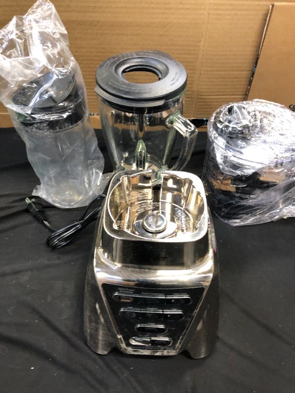 Photo 3 of **FOR PARTS ONLY***Oster Blender | Pro 1200 with Glass Jar, 24-Ounce Smoothie Cup and Food Processor Attachment