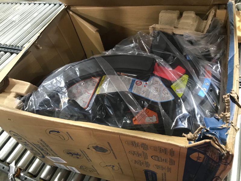Photo 1 of Graco - Slimfit All-in-One Convertible Car Seat, Darcie