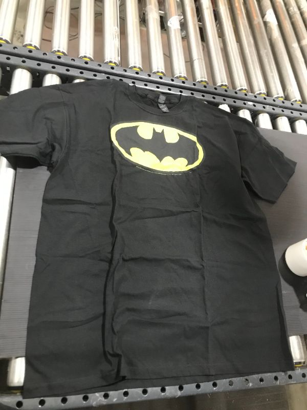 Photo 1 of BATMAN XL NETURAL GENDER SHIRT 