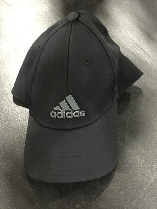 Photo 2 of adidas Men's Gameday 3 Structured Stretch Fit Cap
(Size M/L) 