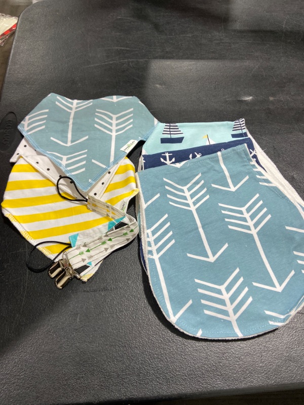 Photo 1 of BABY BIBS PACK OF 6 