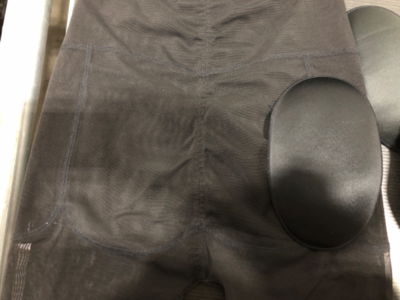 Photo 2 of BLACK BUTT ENHANCING MESH SHORTS WITH 4 PADS