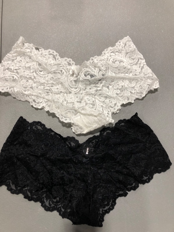 Photo 1 of 2 Women's Hipster Lace Trim Boyshort Underwear size 6