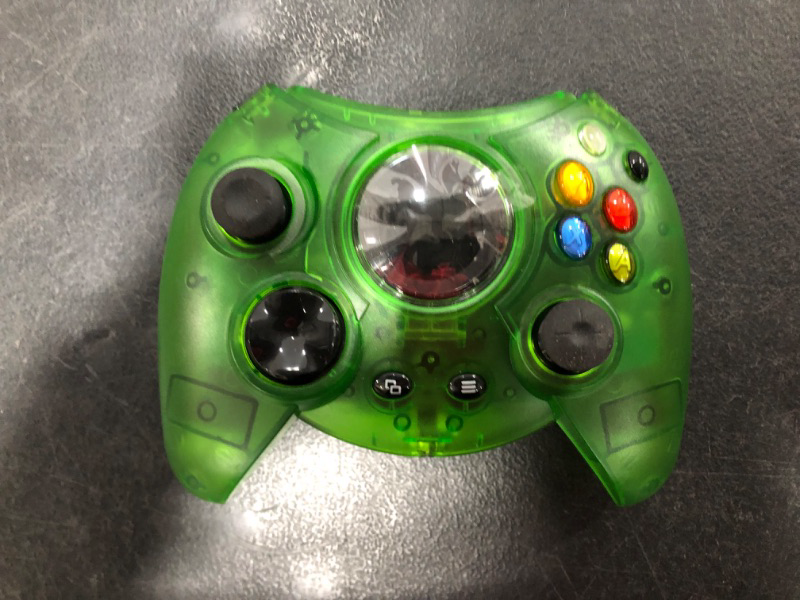 Photo 2 of Hyperkin Duke Wired Controller for Xbox One/ Windows 10 PC (Green Limited Edition) - Officially Licensed by Xbox
