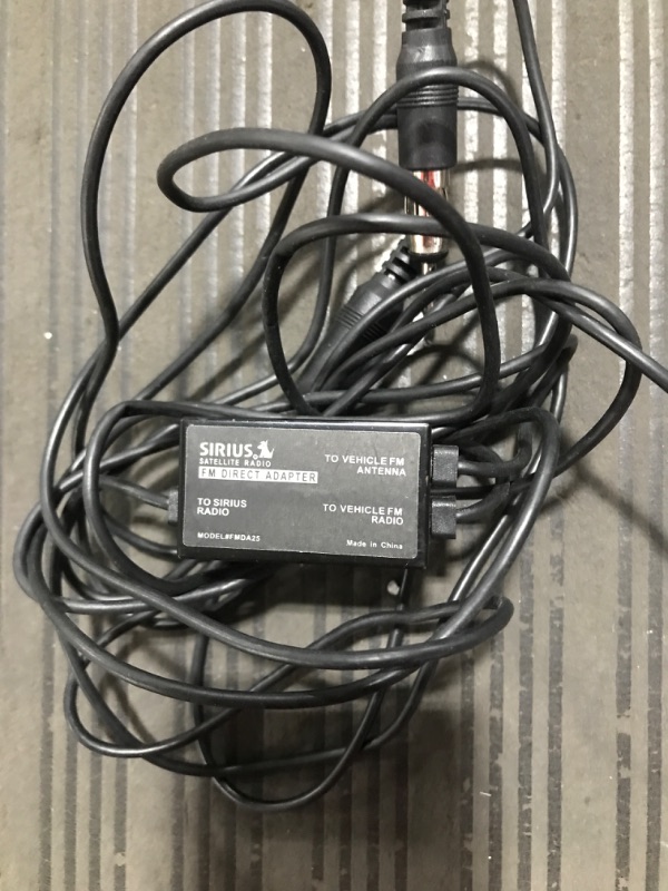 Photo 1 of Sirius Satellite Radio Direct FM Adapter 