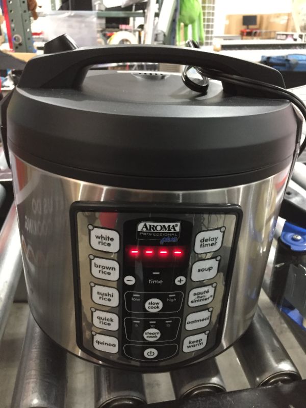 Photo 2 of Aroma Housewares 20 Cup Cooked (10 cup uncooked) Digital Rice Cooker, Slow Cooker, Food Steamer, SS Exterior (ARC-150SB),Black
