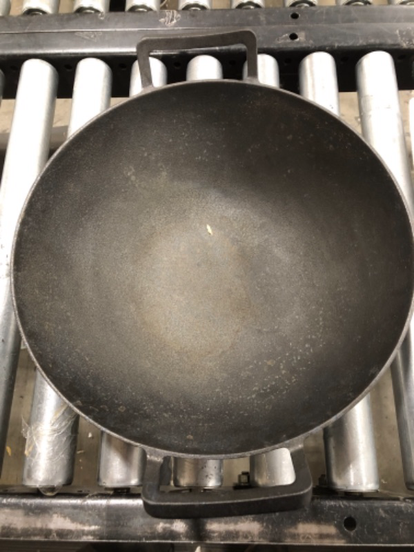 Photo 1 of 14-Inch Cast Iron Wok Set (Pre-Seasoned)