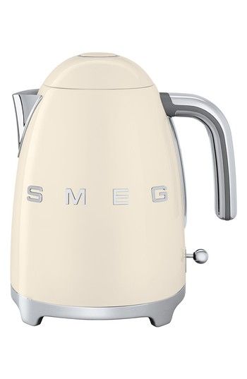 Photo 1 of Smeg Electric Kettle
