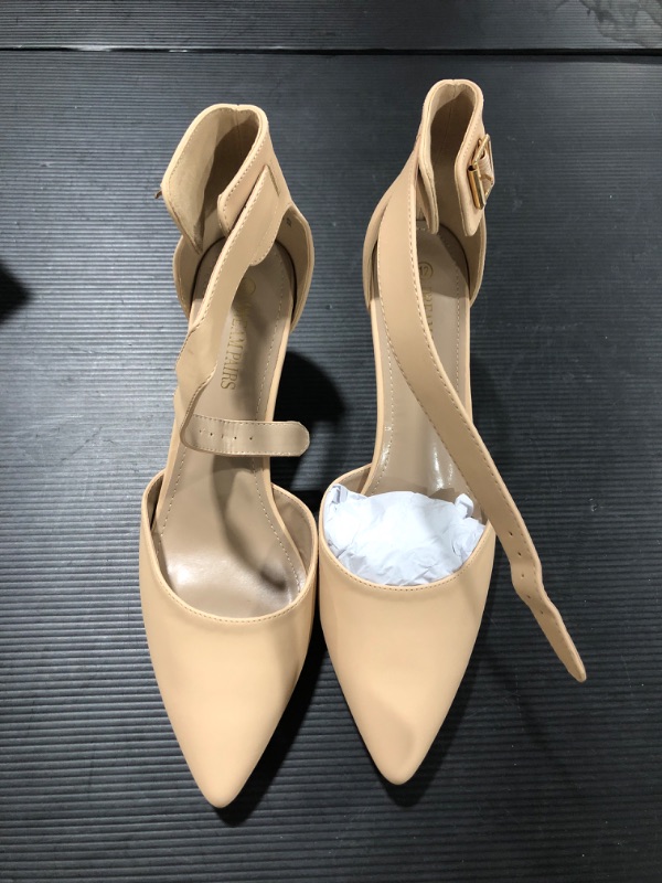 Photo 1 of DREAM PAIRS Women's Lowpointed Low Heel Dress Pump Shoes
MINOR USE LOOKS NEW 
SIZE 12