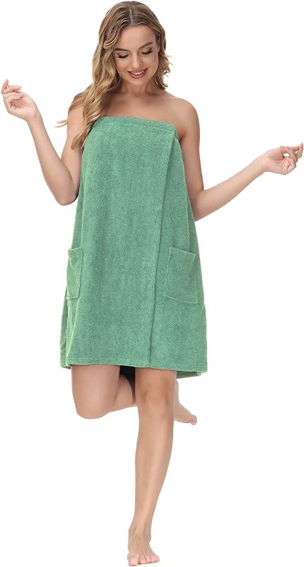 Photo 1 of YARISNEY Robe Women's Towel Wrap Adjustable Closure Bathrobe Spa Gym Bath Body Cover Up with Pockets
L