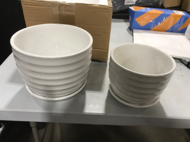 Photo 1 of 2 PACK FLOWER POT WITH DRAINAGE