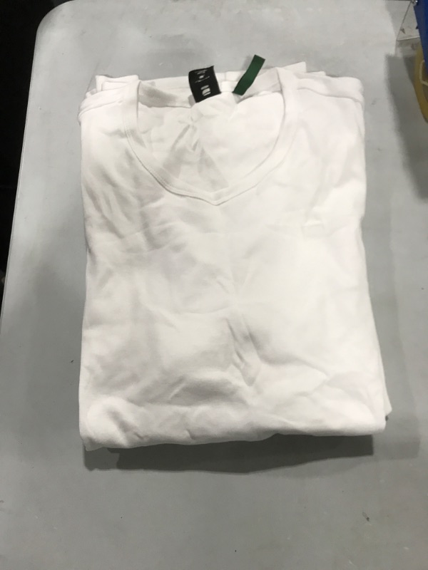 Photo 1 of 2 PACK, MENS WHITE TSHIRTS, XL