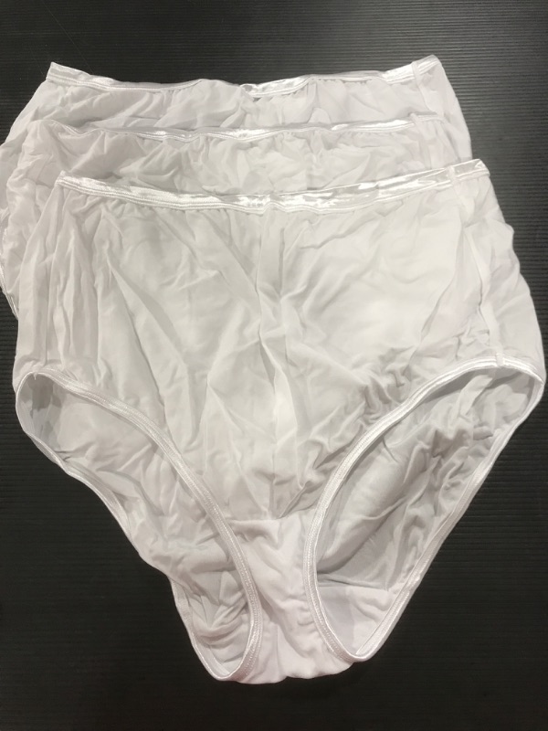 Photo 1 of [Size 10 3XL] Vanity Fair Ladies Silk Panties- 3 Pack- White