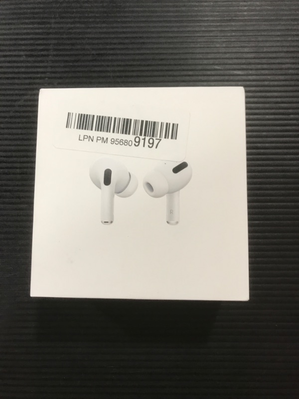 Photo 5 of AirPods Pro with MagSafe Case
