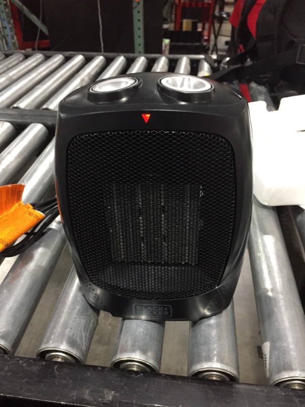 Photo 2 of Black+Decker Personal Ceramic Heater