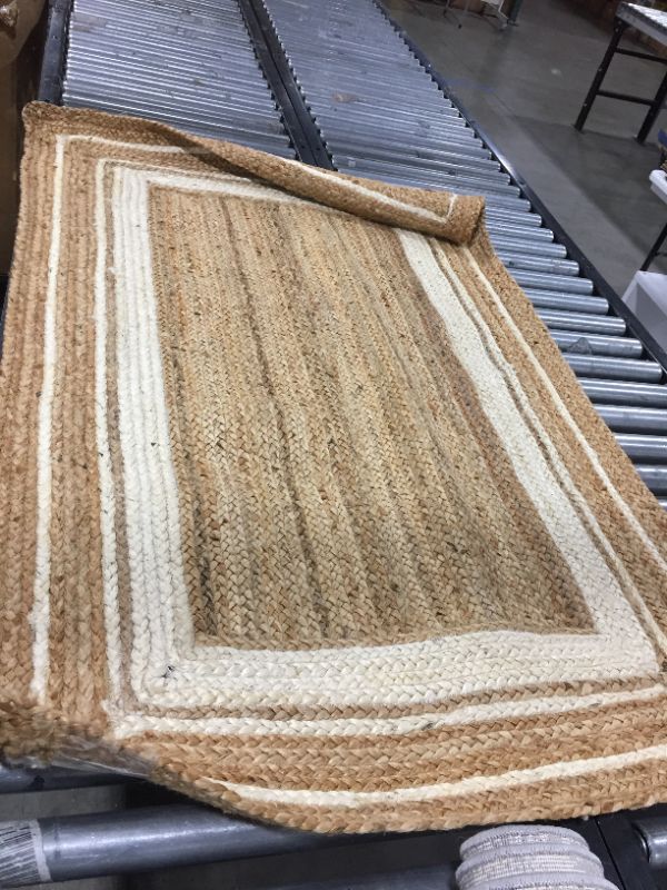 Photo 1 of 3' X 5' AREA RUG