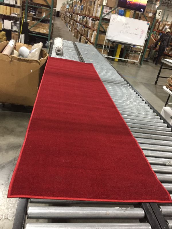 Photo 1 of AREA RUG 2'7" X 9'8"
