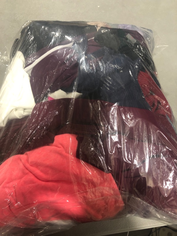 Photo 4 of BAG LOT!!! WOMENS CLOTHING & ACCESSORIES!! NEW & GENTLY USED ITEMS -- SIZES VARY 