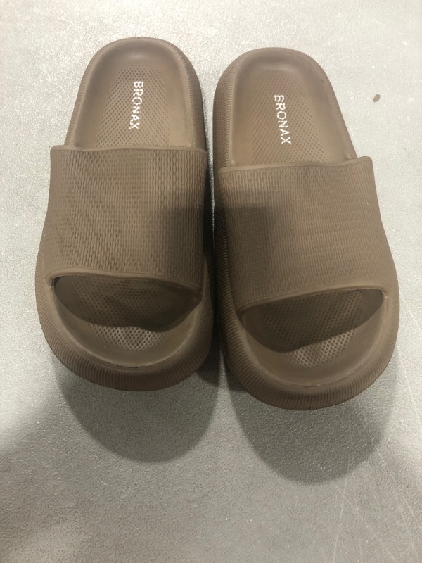 Photo 2 of BRONAX Cloud Slippers for Women and Men | Pillow Slippers Bathroom Sandals | Extremely Comfy | Cushioned Thick Sole SIZE - 8/9