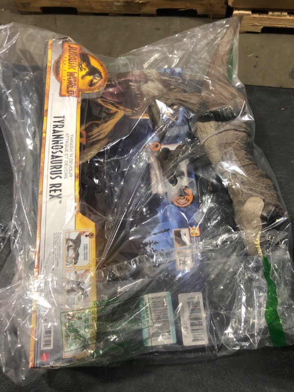 Photo 1 of ?Jurassic World Dominion Dinosaur T Rex Toy, Thrash ‘N Devour Tyrannosaurus Rex Action Figure with Sound and Motion???? Frustration Free Packaging
