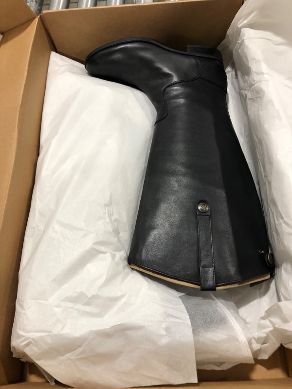 Photo 1 of Black Boot unknown size 