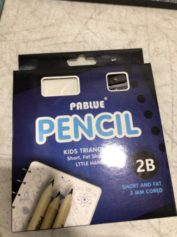 Photo 2 of PABLUE Short, Fat, Thick, Strong Triangular Presharpened 2B Pencils, 3.5 Inch Jumbo Wood Pencils with Eraser and Sharpener, for Beginners, Writing and Drawing (Wood color, Pack of 14) 2B (12 Count) wood colour