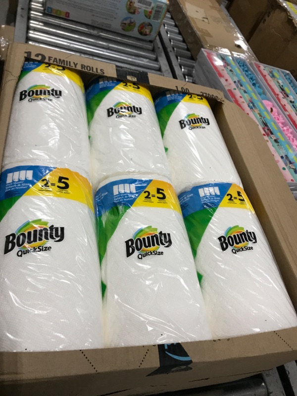 Photo 2 of Bounty Quick-Size Paper Towels, White, 12 Family Rolls = 30 Regular Rolls 1 pack