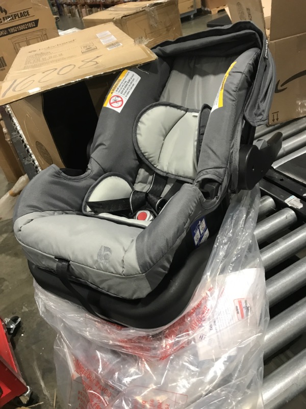 Photo 3 of Baby Trend 35 Infant Car Seat Grey