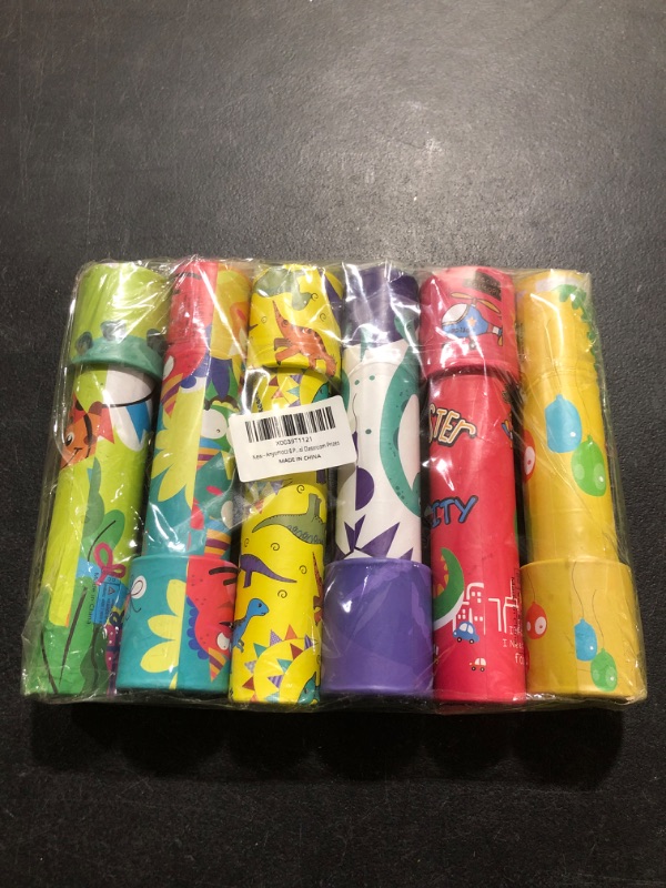 Photo 2 of 6 Pcs Classic Kaleidoscopes Toys,7.6" Dinosaur Series Kaleidoscope,Magic Kaleidoscopes,Educational Kaleidoscope for Christamas Gifts,students,Kids,Party Favors,Bag Fillers,School Classroom Prizes