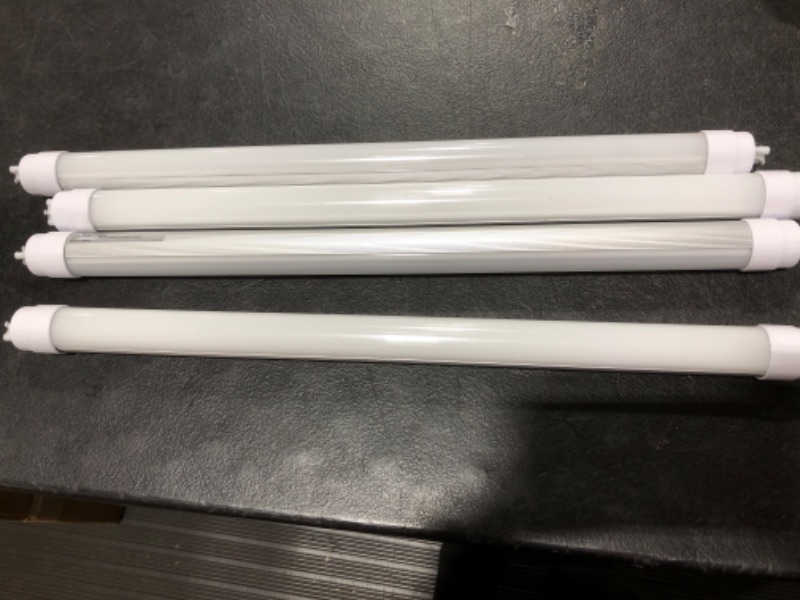 Photo 2 of 4 Ft T8 LED Tube Light 22W G13 Base 5000K Daylight White ,Ballast Bypass Required, Dual-End Powered, 60W Replacement LED Bulb Lights, 2640 Lumens, Clear Cover, AC 85-277V Pack of 4