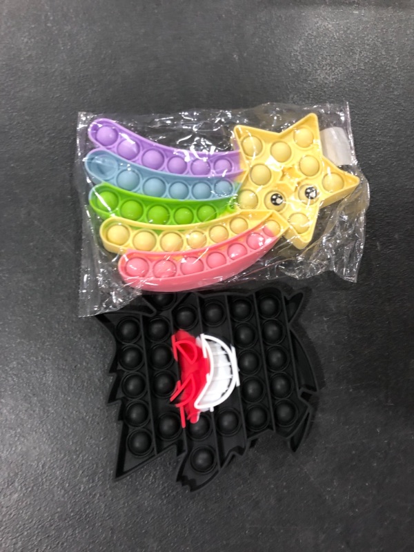 Photo 1 of Bundle of Fidget Toys (2 Pack) 