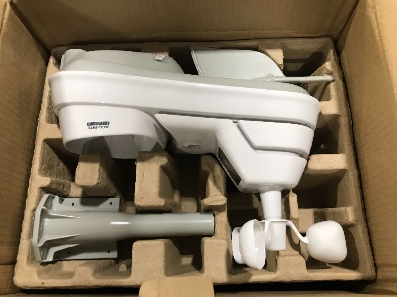 Photo 1 of AcuRite Iris® (5-in-1) Weather Station with Color Display
