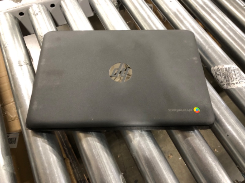 Photo 8 of HP Chromebook 11A-NB0013DX 11.6" 4GB 32GB Intel Celeron N3350 X2 1.1GHz Chrome OS, Ash Gray---USED -- DIRTY AND SCUFFED