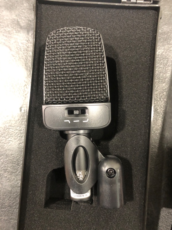 Photo 2 of Behringer B 906 Dynamic Microphone for Instrument and Vocal ApplicationS