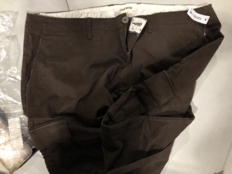 Photo 2 of 38X29 Brown Cargo pants