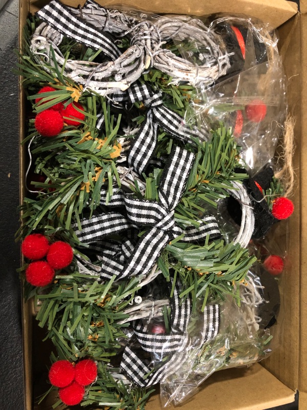 Photo 2 of 12 Pcs Mini Christmas Wreaths Decoration Snowman Shape Wreath Ornaments Grapevine Wreath with Hat and Bow Christmas Wreath Decor for Christmas Tree Wall Decoration, 4.7 Inch (Black and White Bow) https://a.co/d/3tlBufs