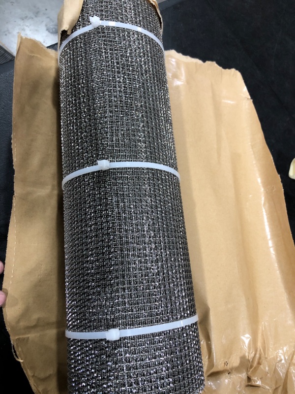 Photo 2 of 1 Roll 5 Mesh 15.7”X20Ft (40cmX609.6cm) Wire Mesh, Sturdy Metal Mesh Sheets for DIY Projects, 304 Stainless Steel No Rust Mesh Screen 15.7”X20Ft 5 mesh 1