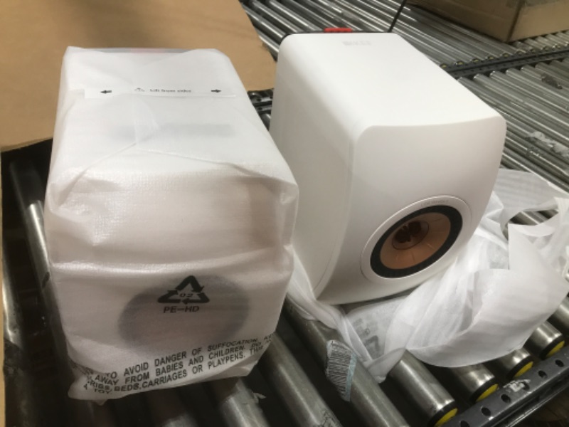 Photo 3 of KEF LS50 Wireless II (Pair, Mineral White) & KC62 Subwoofer (White) White Wireless II + KEF KC62 Subwoofer (White)