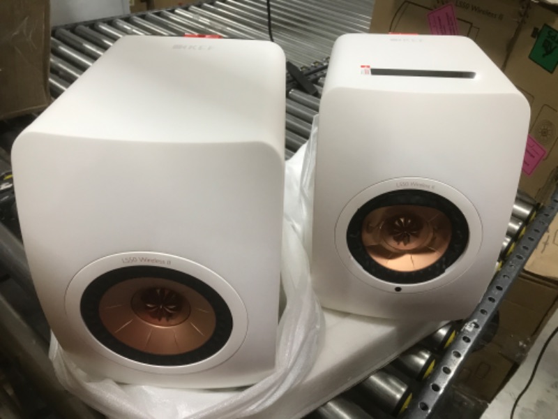 Photo 3 of KEF LS50 Wireless II (Pair, Mineral White) 