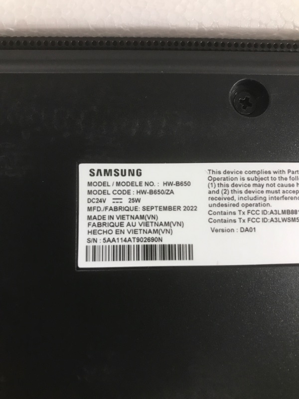 Photo 4 of SAMSUNG HW-B650 3.1ch Soundbar w/Dolby 5.1 DTS Virtual:X, Bass Boosted, Built-in Center Speaker, Bluetooth Multi Connection, Voice Enhance & Night Mode, Subwoofer Included, 2022
