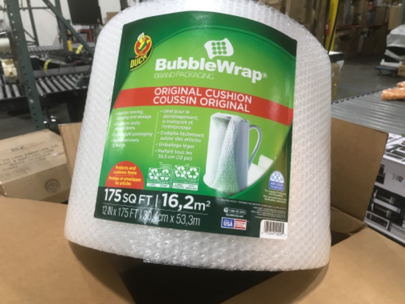 Photo 2 of Duck 12 in. W x 175 ft. L Bubble Wrap